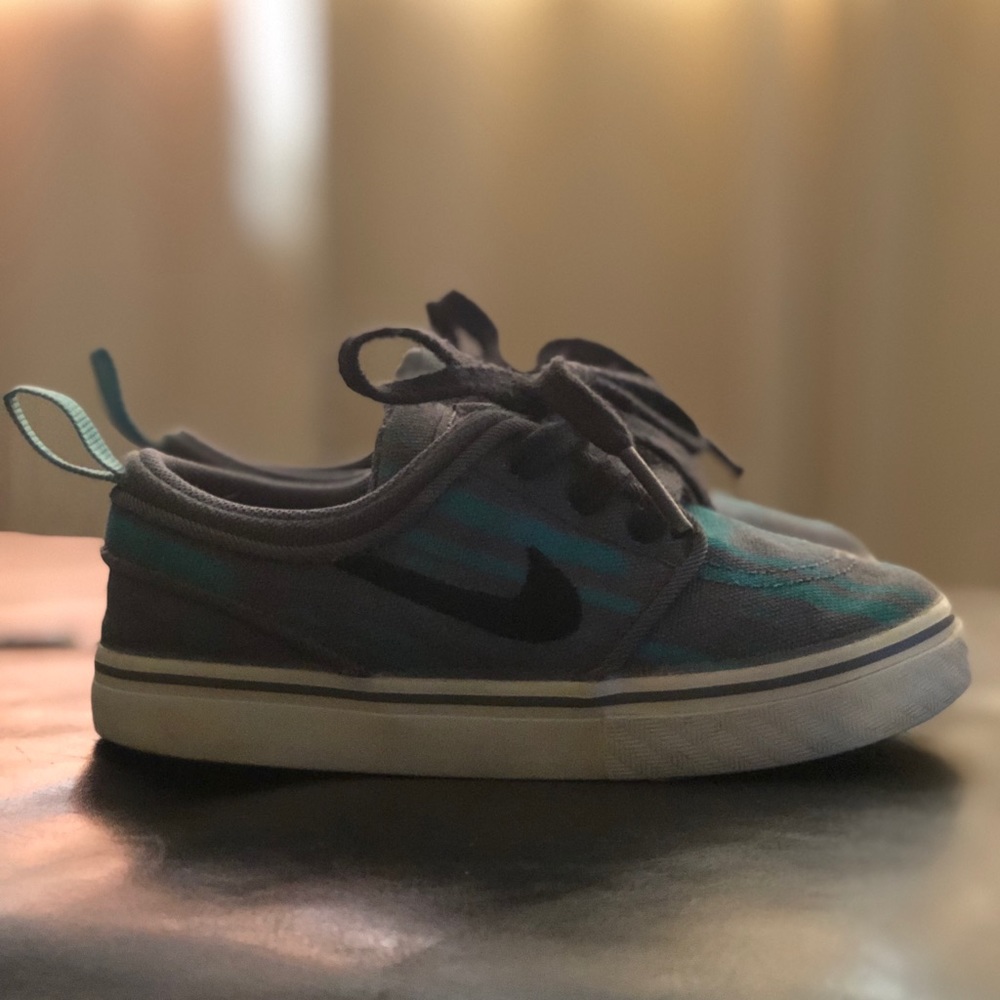 Nike SB check toddler low tops